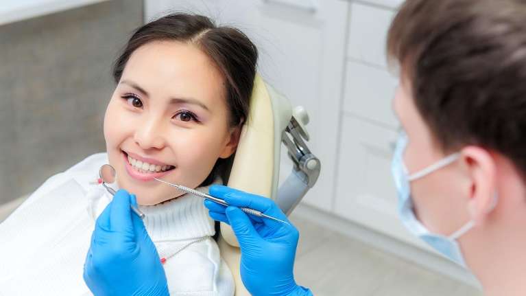 The Dos and Don'ts of Post-Tooth Extraction Care
